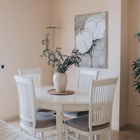 Apartment Creta By Bh